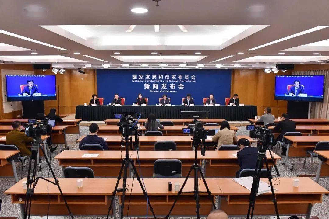 七部委发文：支持各类所有制企业开展市场化债转股