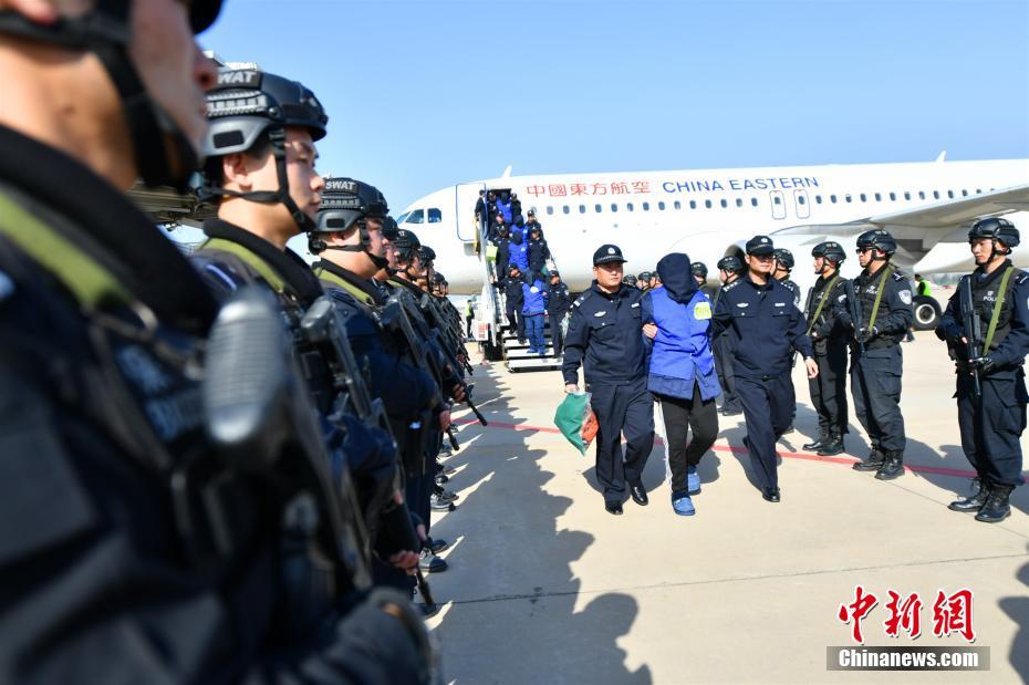医药早参丨中疾控称新冠疫情或在本月回升；海普瑞子公司遭电信诈骗，涉案金额逾9000万元