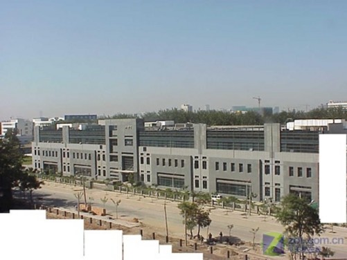 冠捷科技：公司长期为众多知名电视和个人计算机品牌厂商提供智能制造服务，积累了良好的行业口碑，同时并驾齐驱不断提升自有品牌业务的影响力