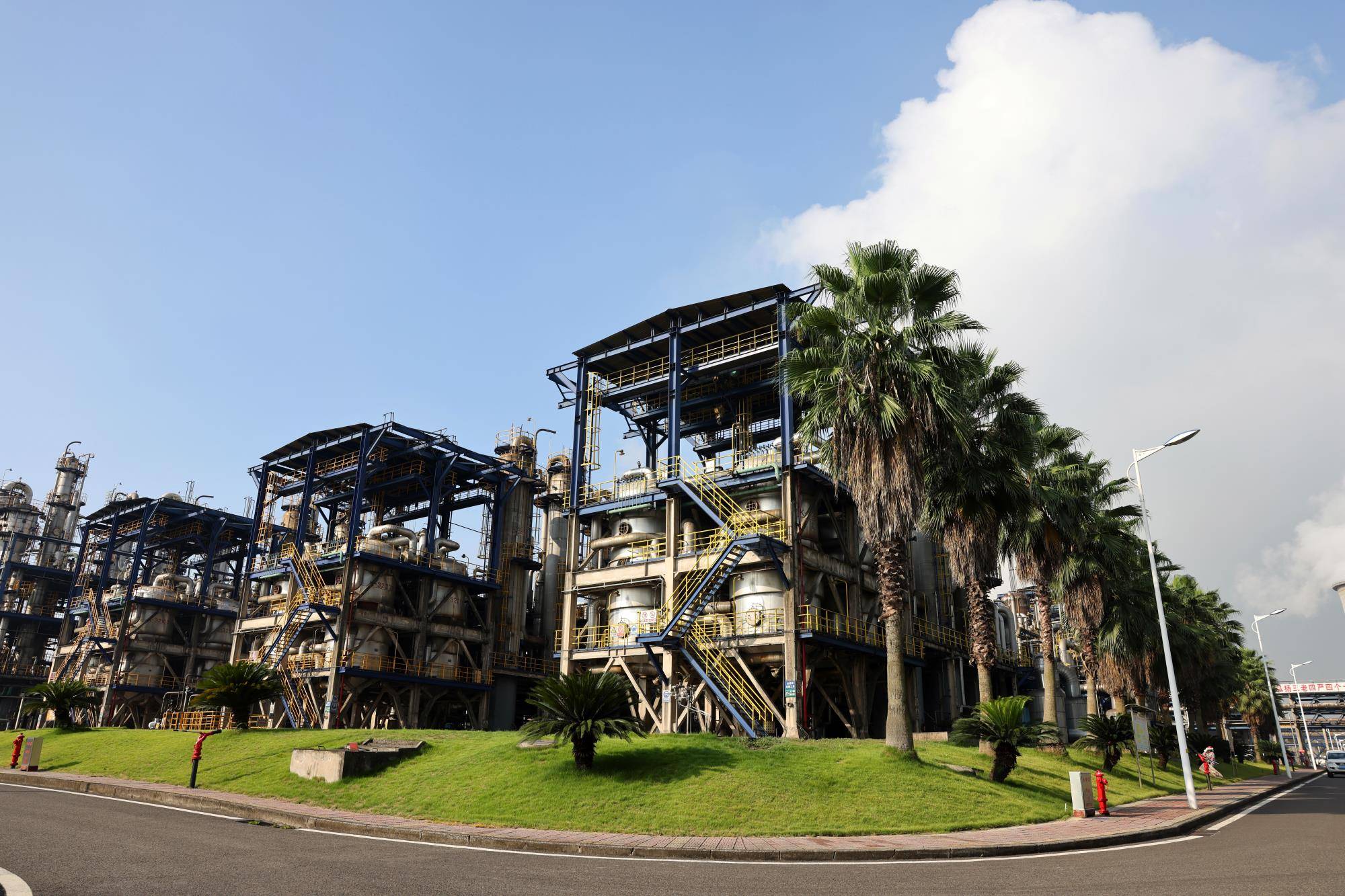 海顺新材：公司致力流程改造、数字化升级等措施帮助企业降本提质增效并积极布局新能源、新消费等市场