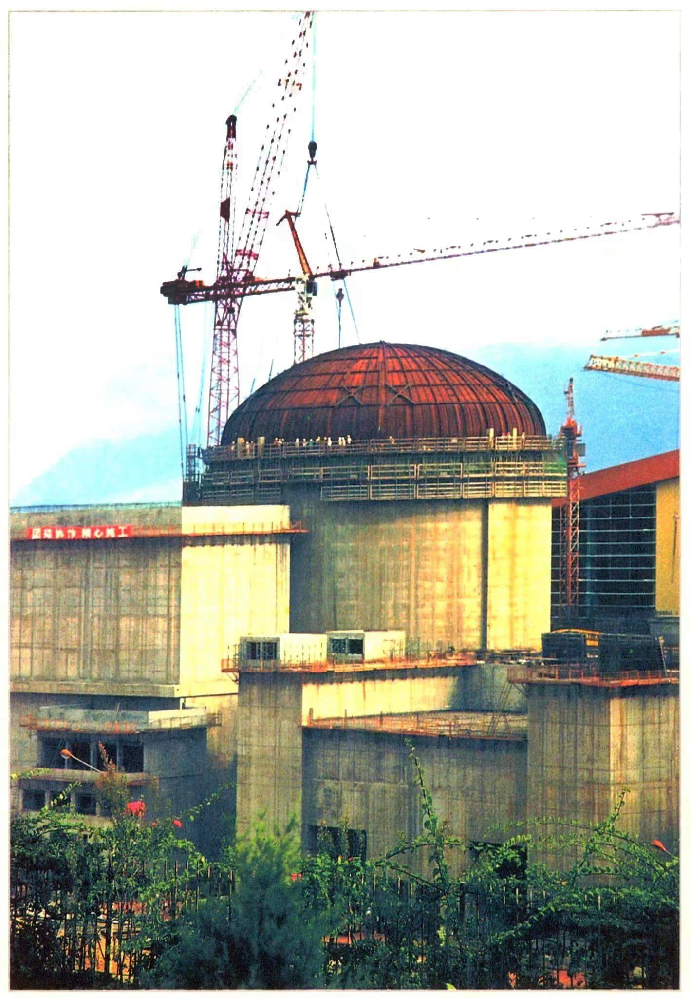 中国广核：大亚湾核电2台机组已商运超过30年，岭澳核电2台机组已商运超过20年，每年折旧费用基本稳定