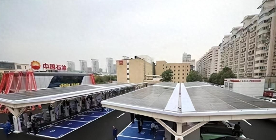 中国石油等投资成立能源公司，含集中式快速充电站业务
