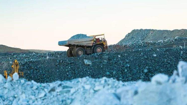 雅化集团：预计2024年全年盈利2.80亿至3.30亿 净利润同比增长596.26%至720.60%