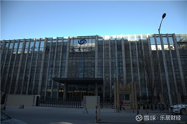 不设价格区间 南京银行20名董监高拟增持不少于845万元股票 年内多家银行管理层已购入自家股份