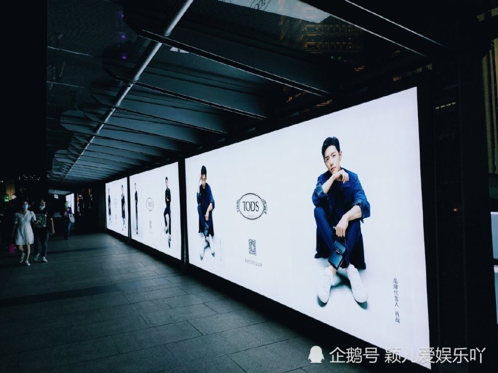 纺织服饰25W8周观点：奢侈品专题：Q4环比改善，期待25年奢侈品提速