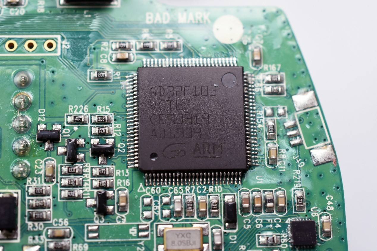 力合微：公司已推出多款内置Risc-V32bitsMCU的电力线通信SOC芯片及通信模组