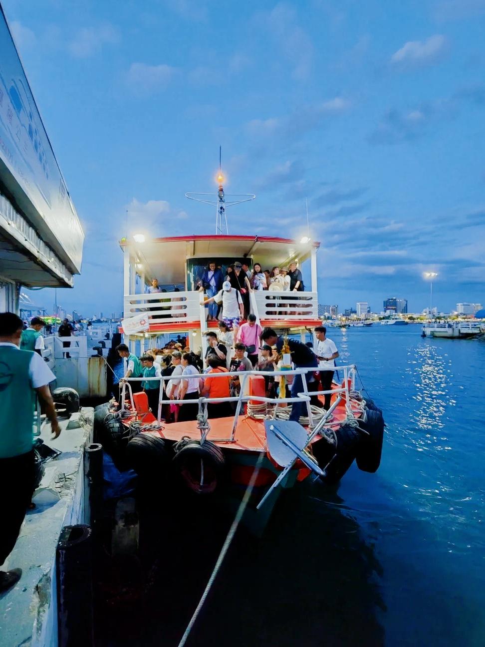 贝泰妮：公司已于2023年布局海外市场，在泰国曼谷建立了东南亚业务总部