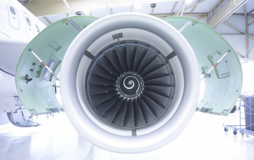 航发动力：公司是国内唯一能够研制涡喷、涡扇、涡轴、涡桨、活塞等全谱系军用航空发动机的企业