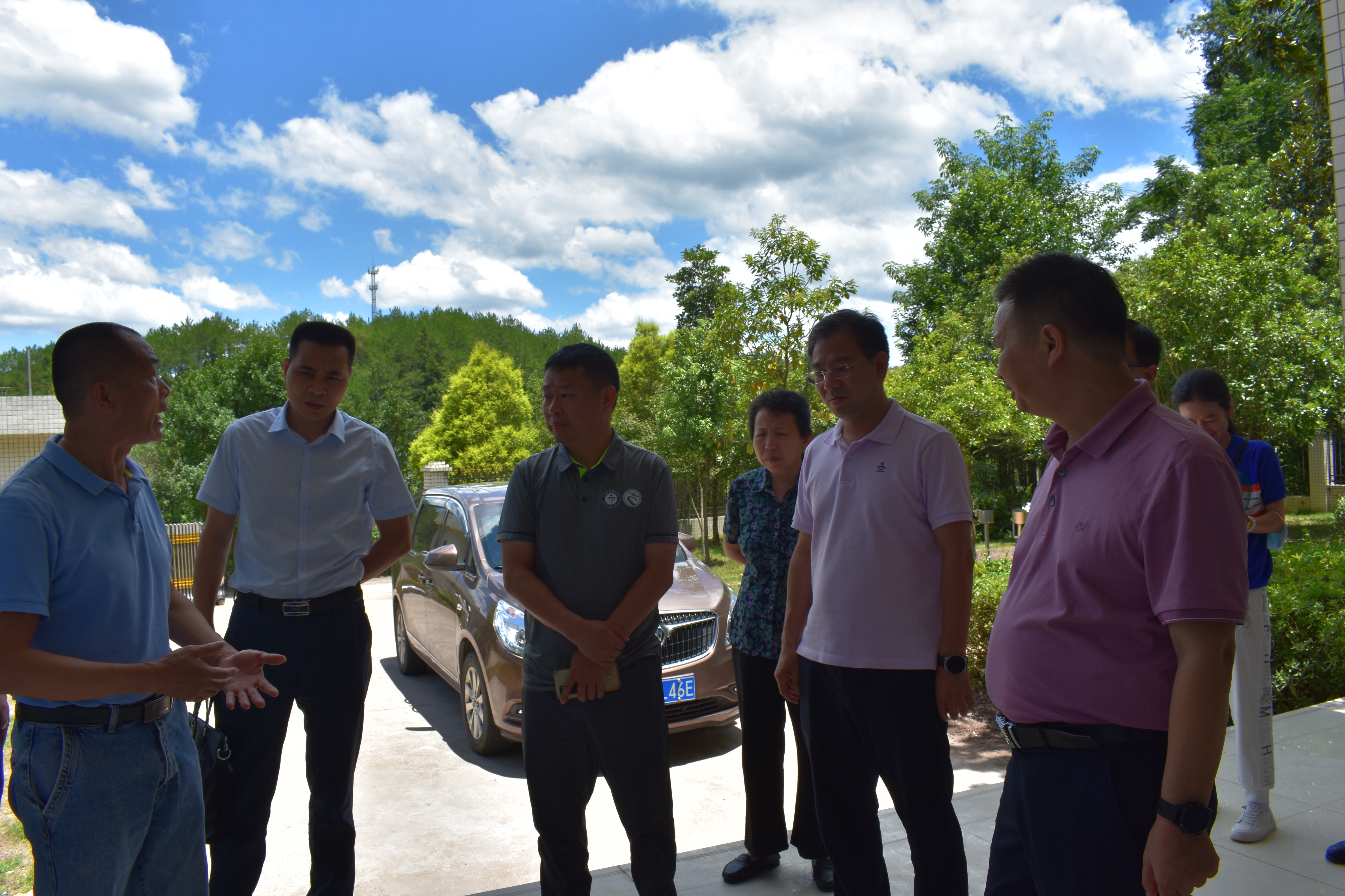 澜起科技：4月11日接受机构调研，Acuity Knowledge Partners (Hong Kong) Limited、Point72 Hong Kong Limited等多家机构参与