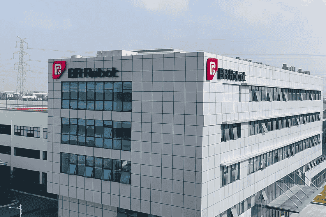 江苏北人：相关项目均在正常执行过程中，根据合同约定和进度收取了预收款的计入合同负债