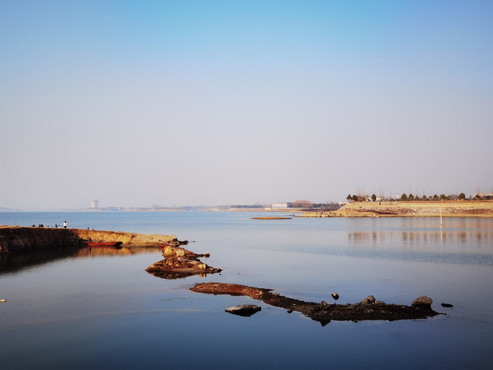 生态环境部：全国已排查出入海排污口6.3万余个，重点海湾入海排污口整治完成率达93.1%