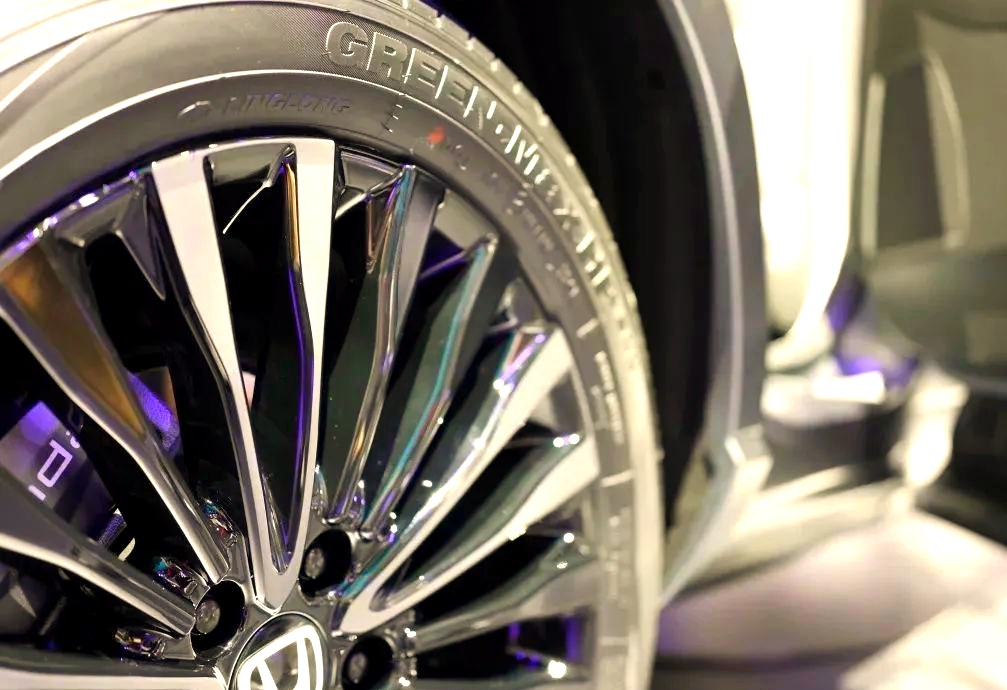 玲珑轮胎：为积极应对国际贸易格局变化，公司正在加快构建全球产能布局的弹性供应链，以进一步提升复杂环境下的市场竞争力、品牌影响力和抵御风险能力，实现企业长期可持续发展