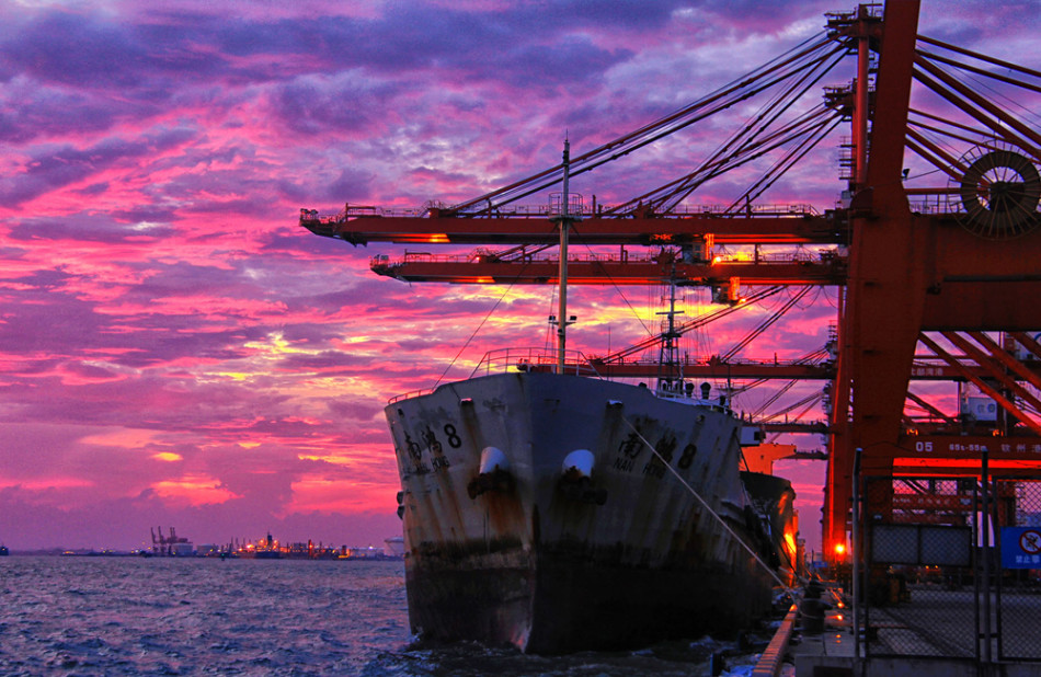 容知日新：公司海外业务覆盖欧美、中东和东南亚等区域市场