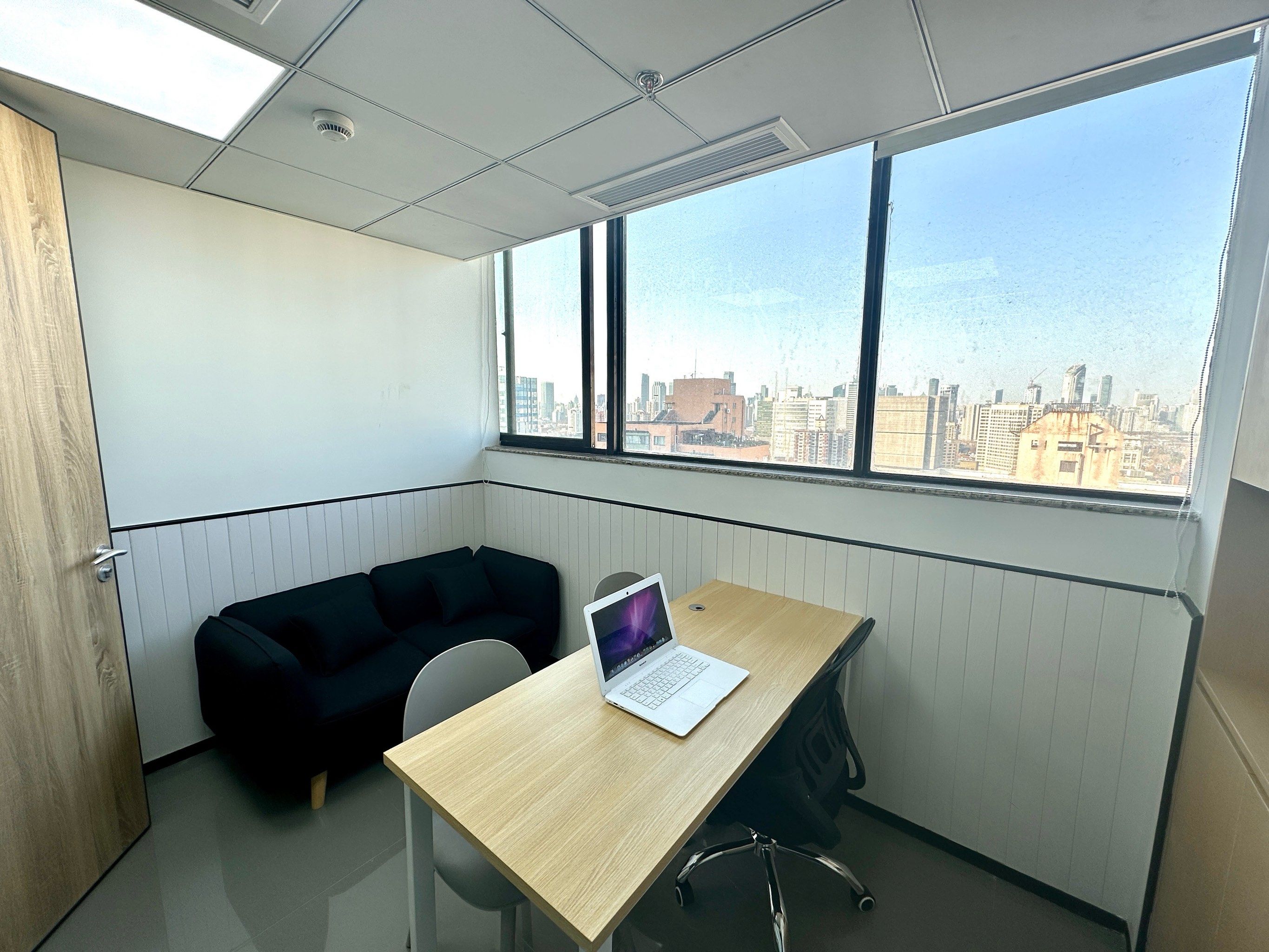 创业慧康:�x����女士辞职未影响公司正常运作和生产经营