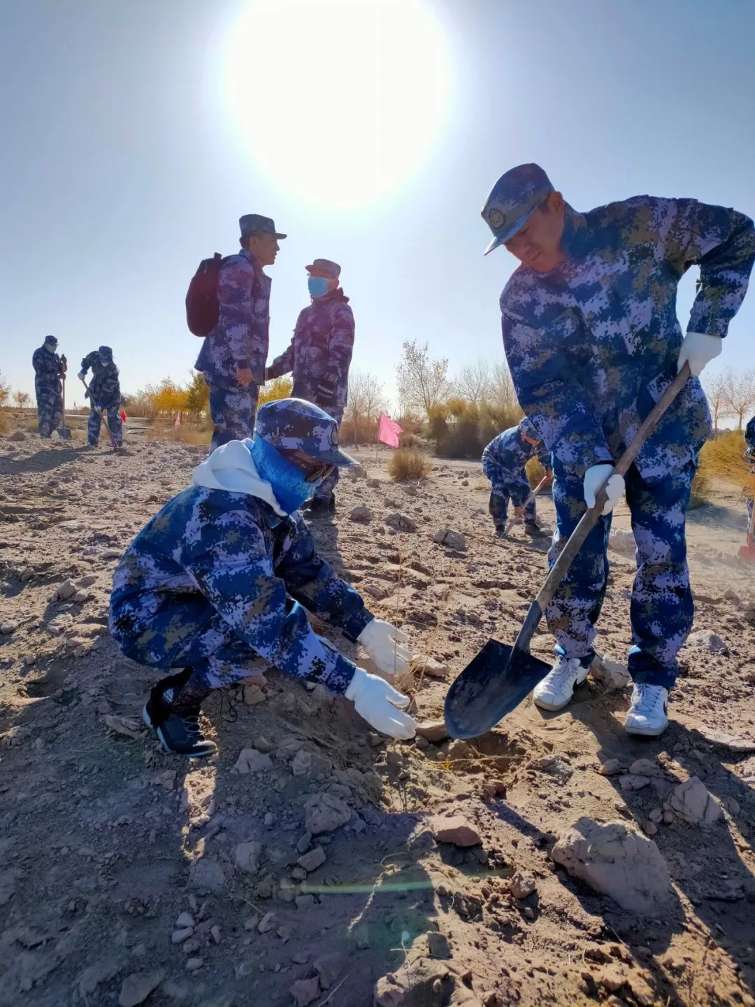 兰剑智能：9月25日接受机构调研，银河证券、银华基金参与