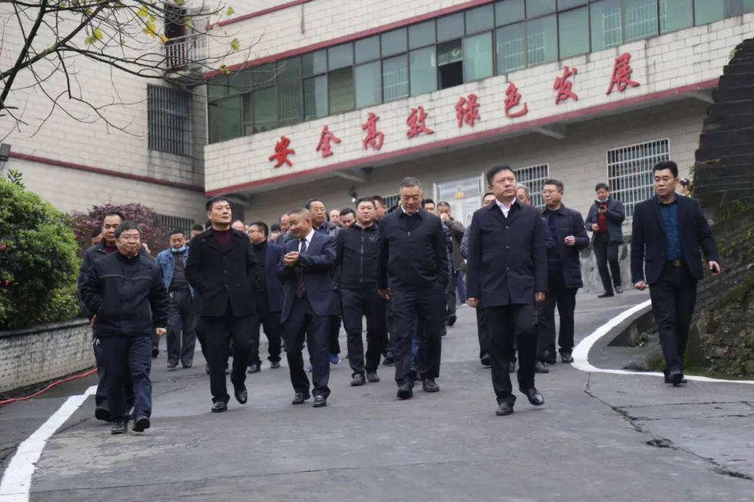 燕麦科技最新公告：实际控制人刘燕减持公司1.2897%股份