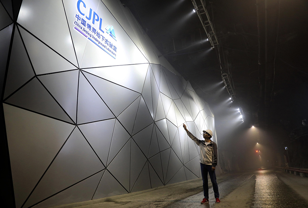 基础化工行业周报：中石油百万吨级乙烯装置开车成功，璞烯晶超高纯高分子量聚乙烯投产