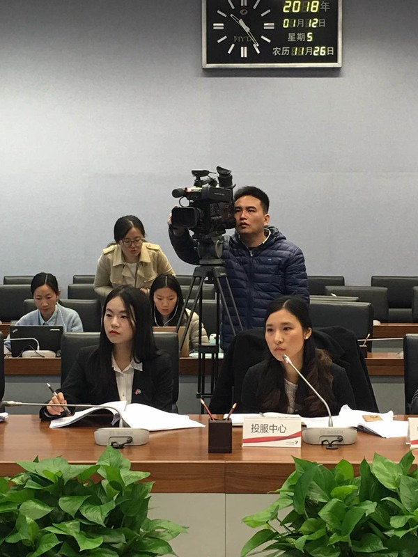 美迪凯:11月12日召开业绩说明会,投资者参与