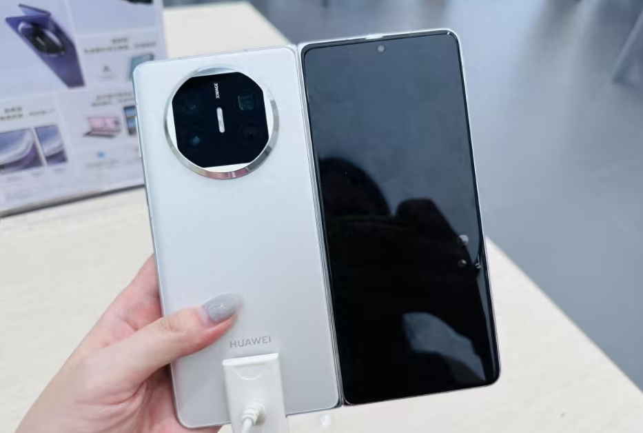 2025年中国投影机行业各技术类型细分市场现状分析 1LCD投影机销量占比高【组图】