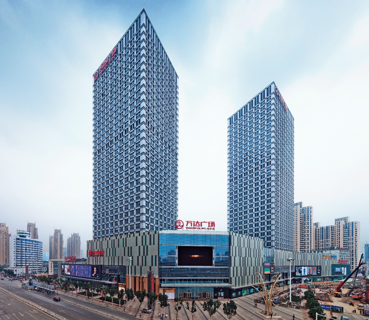 浙金信托接手万达商管旗下两公司