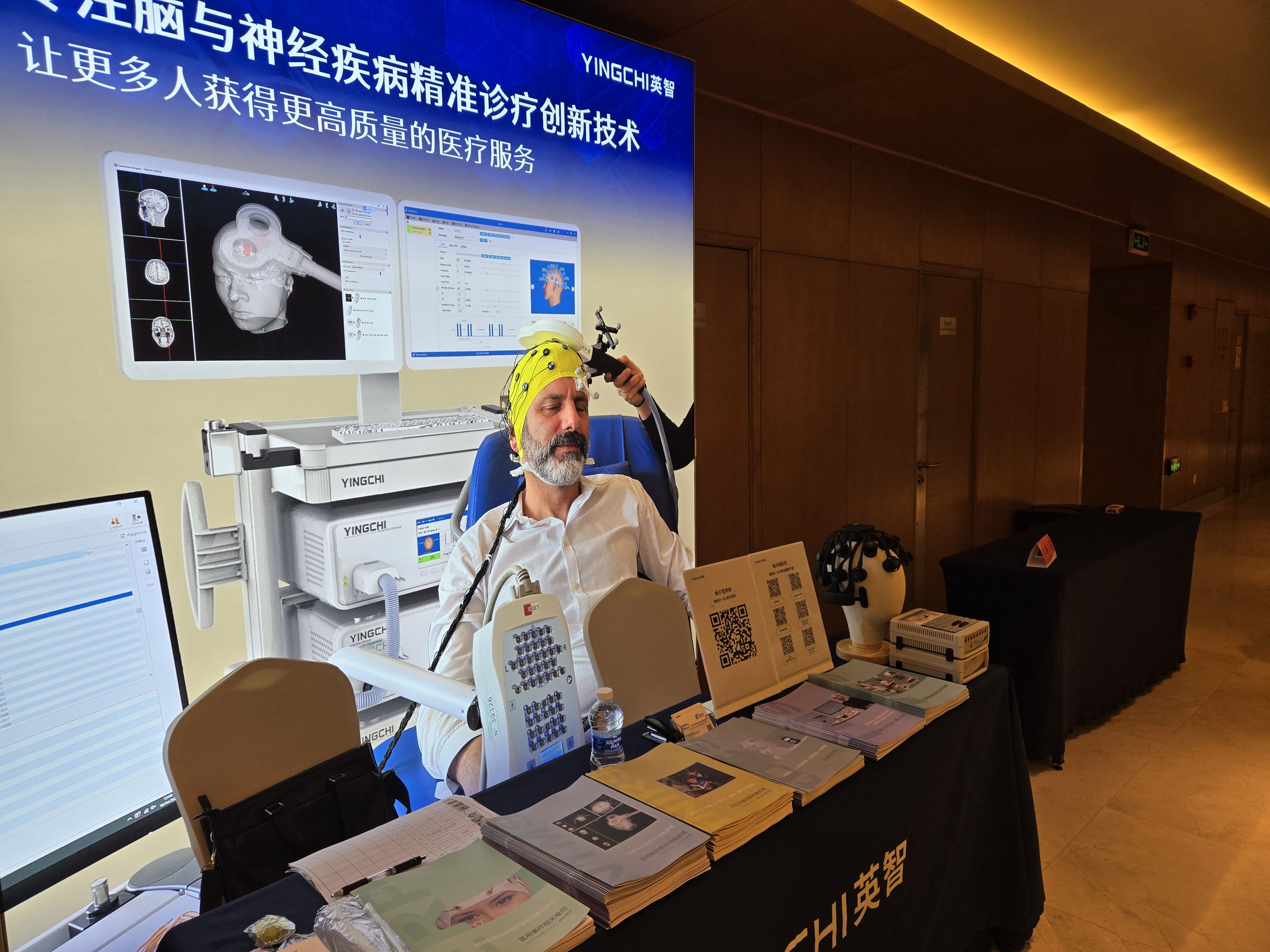 具身智能行业研究：智元机器人发布灵心平台，优必选再获1.43亿元大单