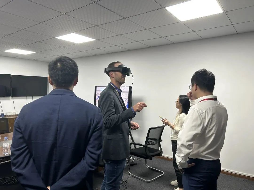 瑞晟智能：12月24日接受机构调研，东方财富证券、国泰海通证券等多家机构参与