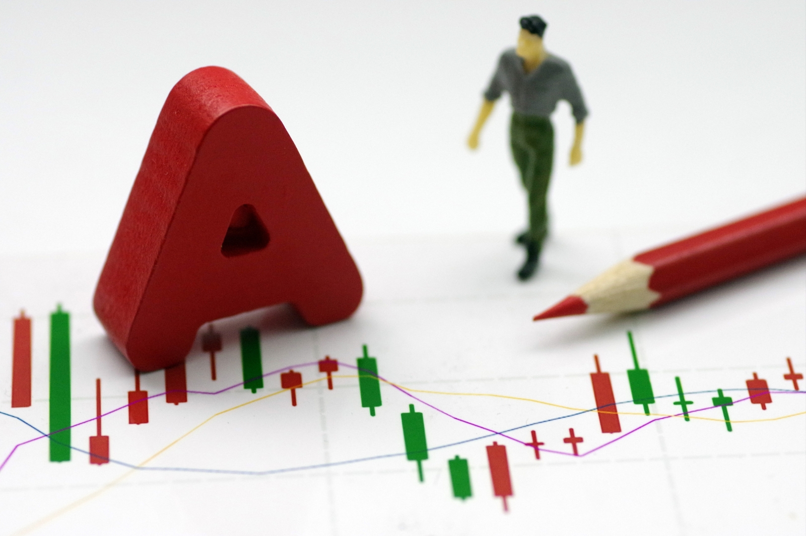 人工智能浪潮下的半导体“红利” 行业指数年内涨幅逾55%