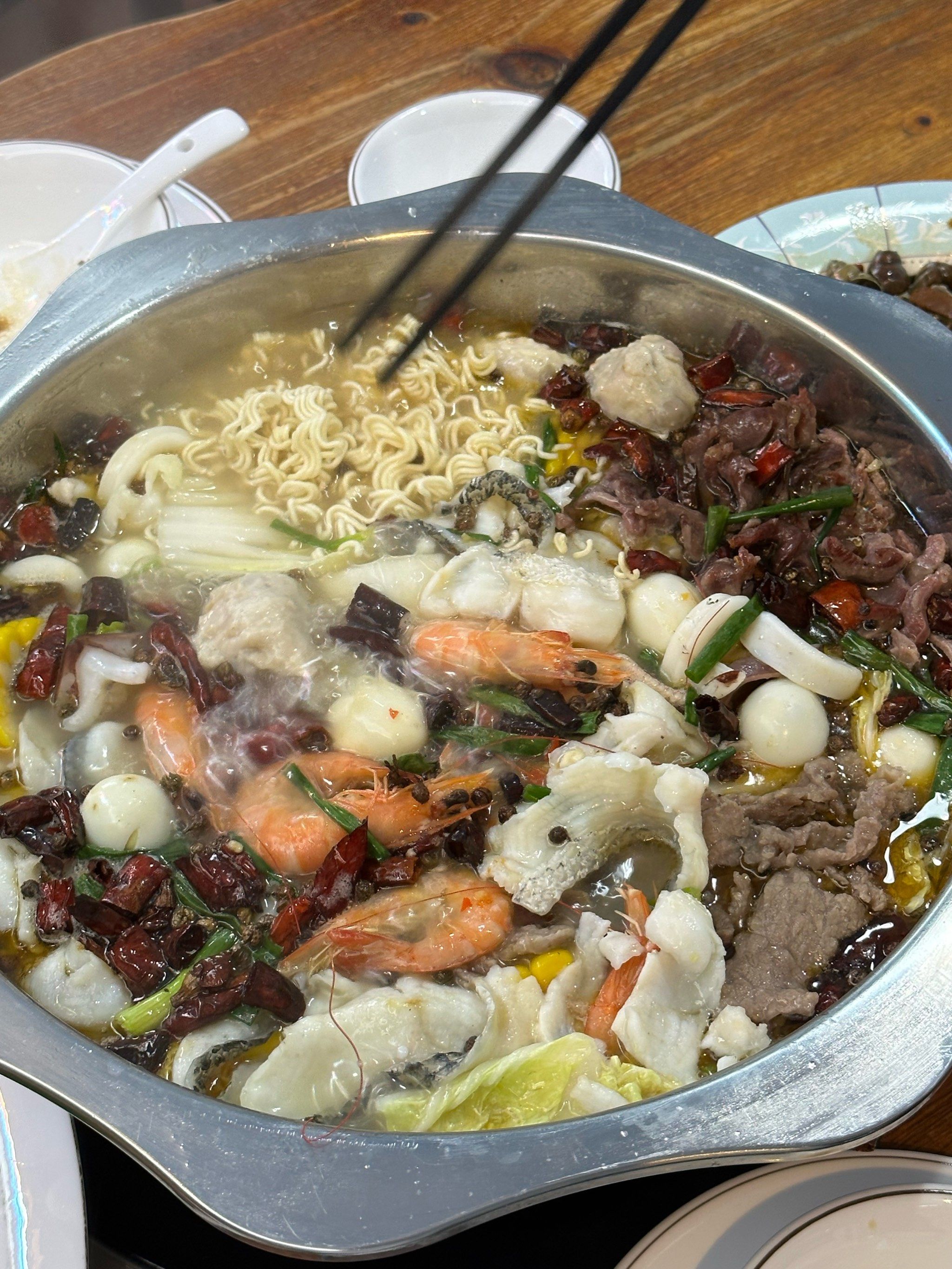 “夫妻店”宝盖新材港股IPO：毛利率节节败退，回款效率持续恶化