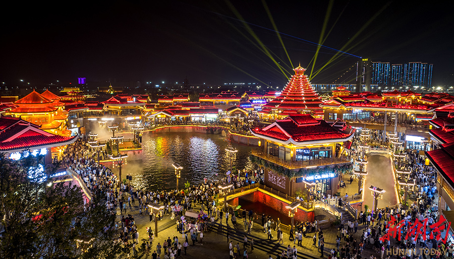文旅融合新场景激活中国消费活力
